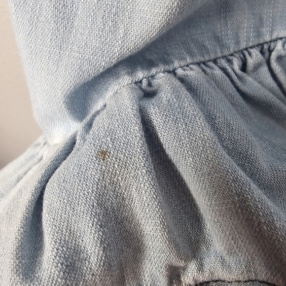 RuffleButts Top Toddler Girl 4T Blue Denim Chambray Ruffle Hi‎ Low Bell Sleeve - Picture 13 of 14